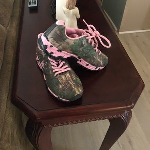 Real Tree Camo Sneakers